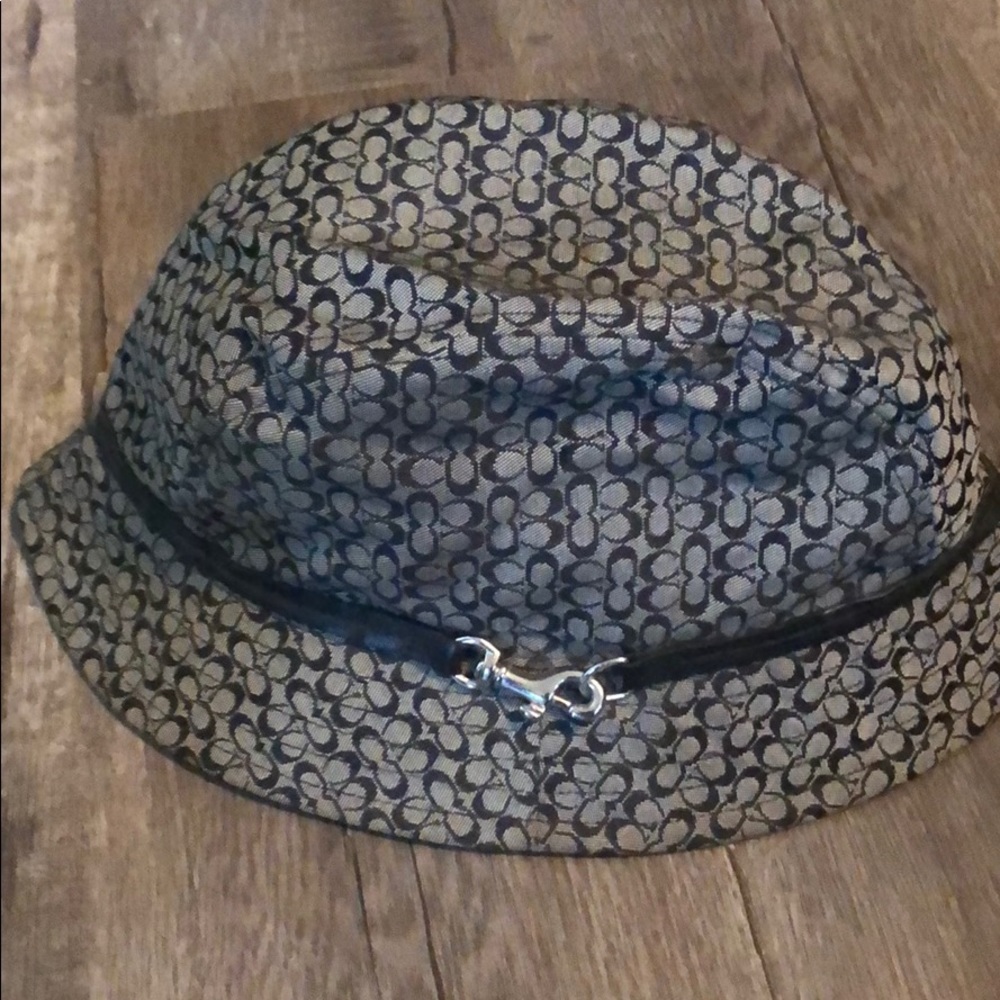 Coach bucket hat